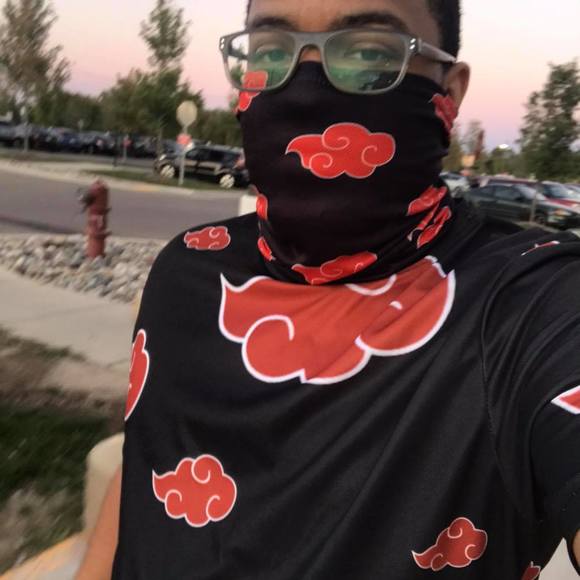 Poshmark profile picture for @boing